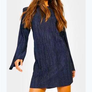 Navy Blue V necked pleated Dress long bell sleeves Elegant & Comfy Size L EUC